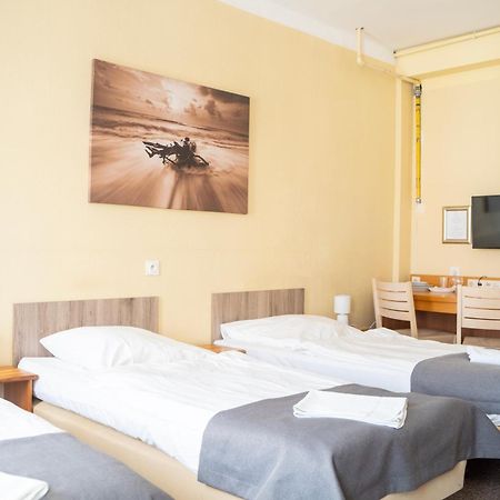 Hostel Krosnienska 12 Zielona Gora  Luaran gambar