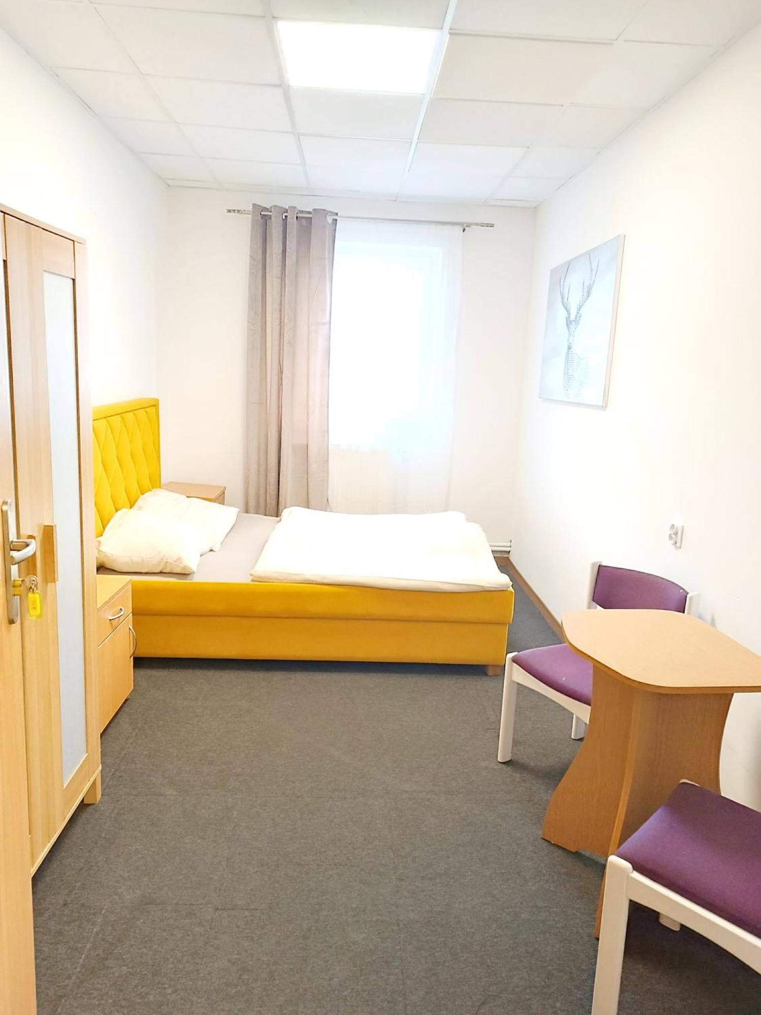 Hostel Krosnienska 12 Zielona Gora  Luaran gambar