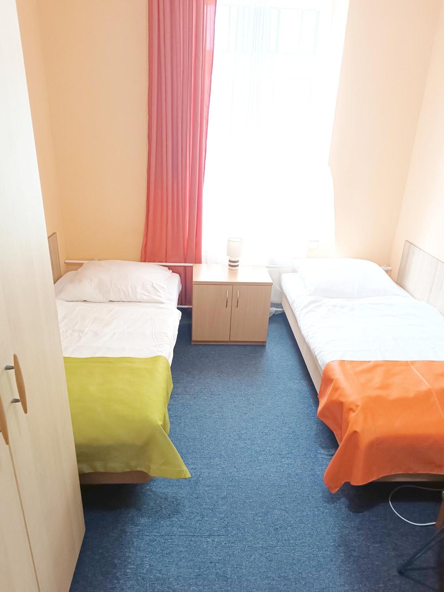 Hostel Krosnienska 12 Zielona Gora  Luaran gambar