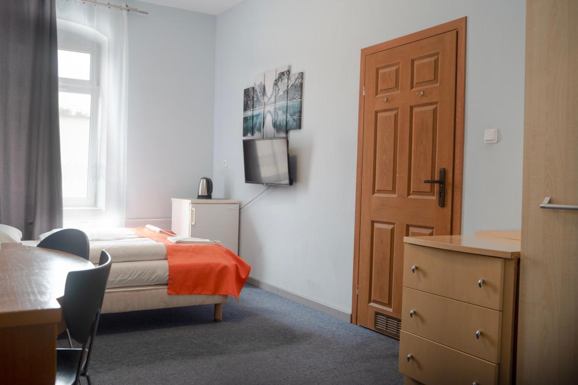 Hostel Krosnienska 12 Zielona Gora  Luaran gambar