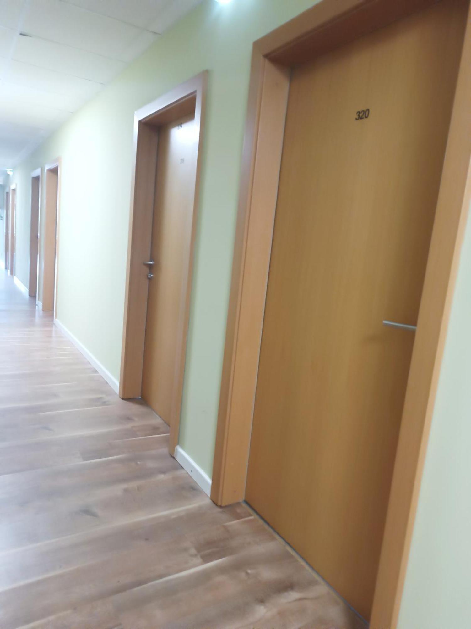 Hostel Krosnienska 12 Zielona Gora  Luaran gambar