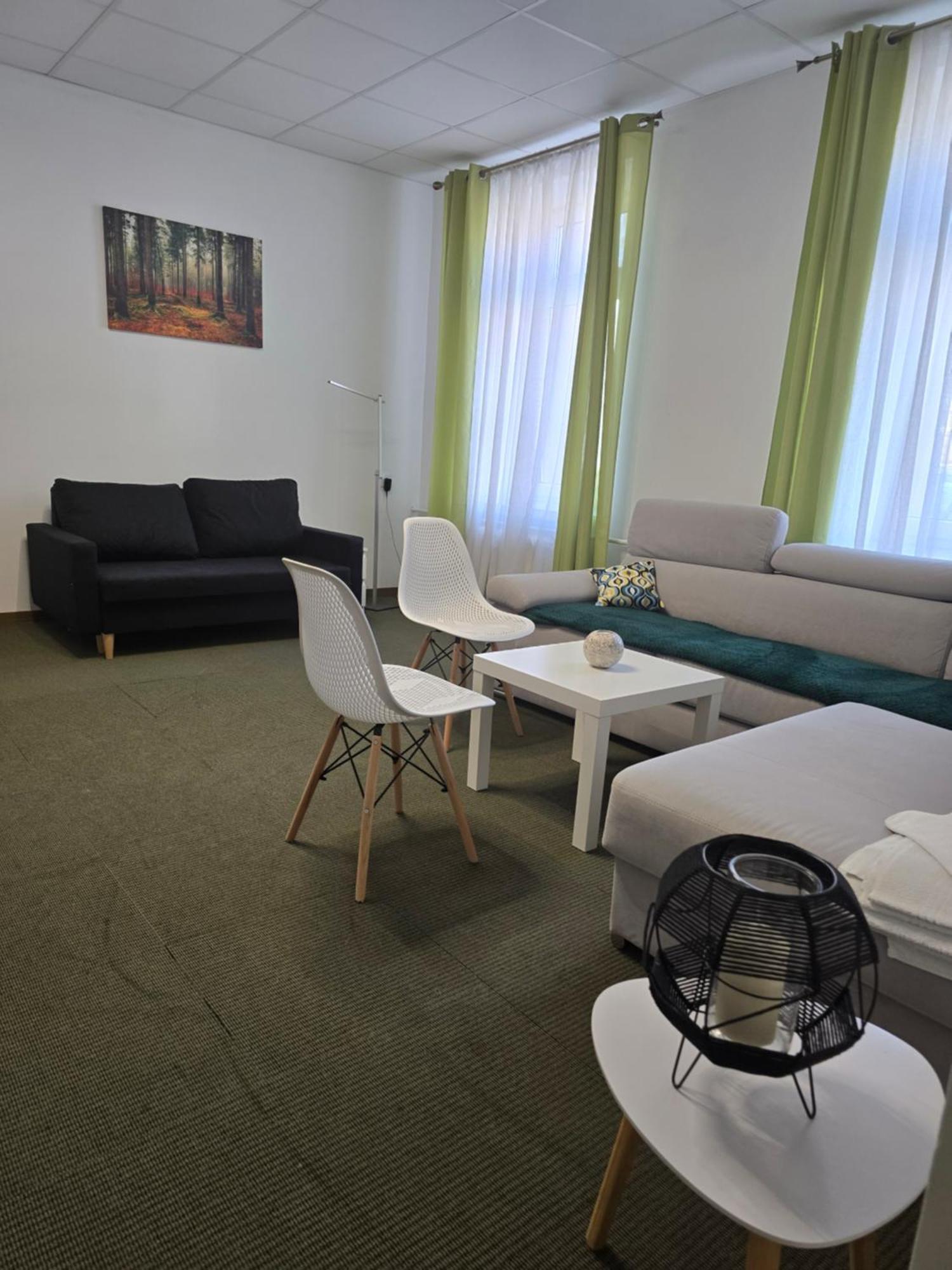 Hostel Krosnienska 12 Zielona Gora  Luaran gambar